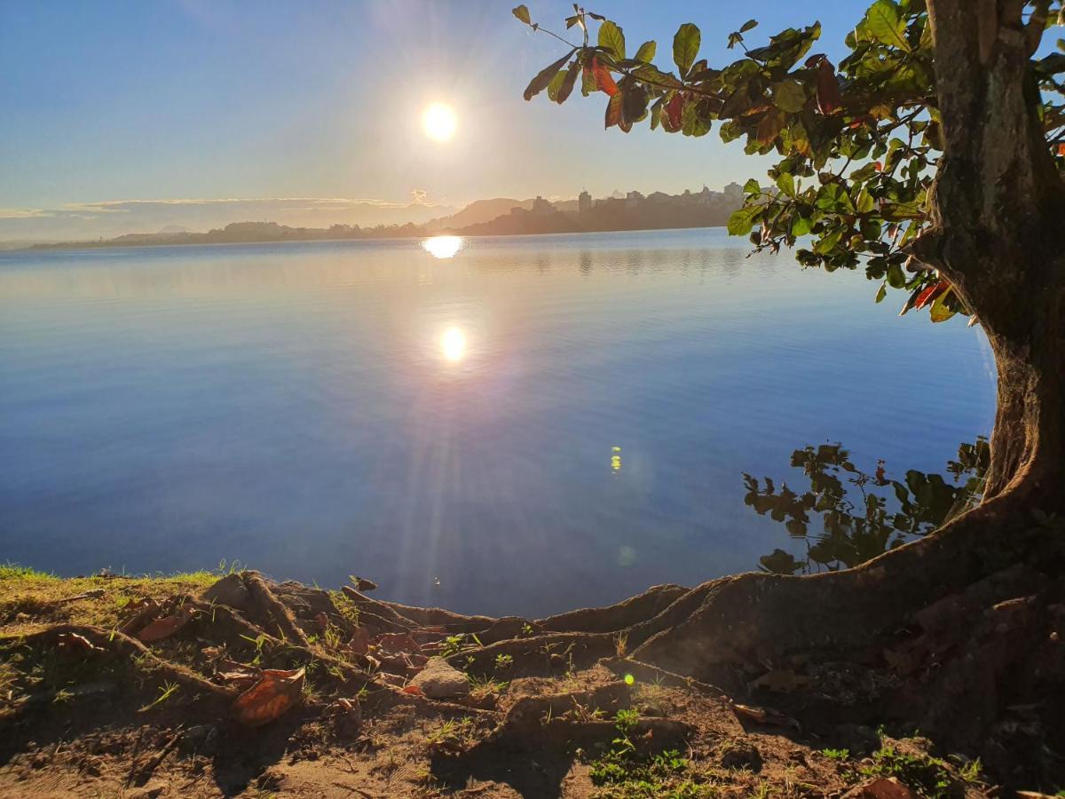 Pousada Solar Dos Cavaleiros Mendes Macae Bagian luar foto